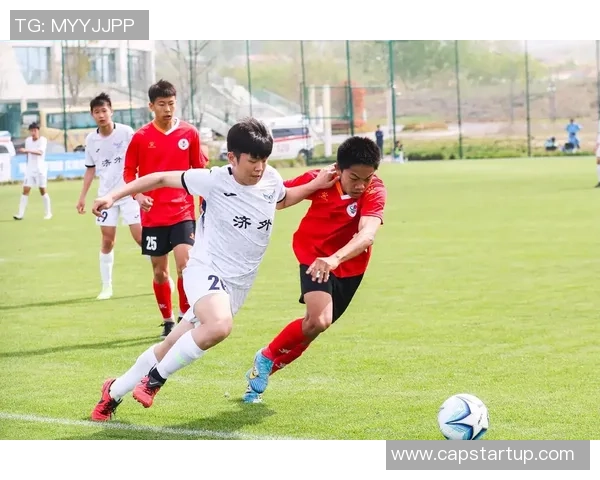 拯救足球传奇球星们的奋斗与荣耀:他们如何改变了足球的未来